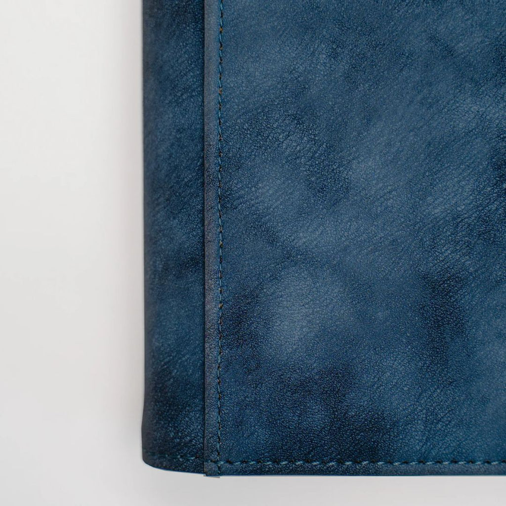 Gemloader: Premium Toploader Fit Collector's Binder (216 Pockets)
